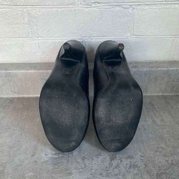 Spring heels *free in bundle - Picture 6 of 6